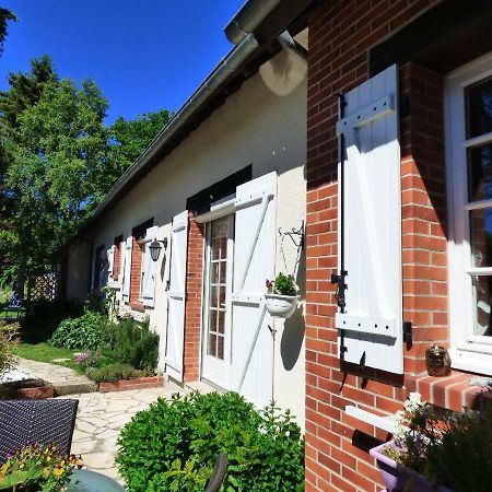 Chambres D'Hotes Les Muscaris Feins-en-Gatinais Eksteriør billede